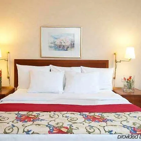 Courtyard By Marriott Hafen Dusseldorf