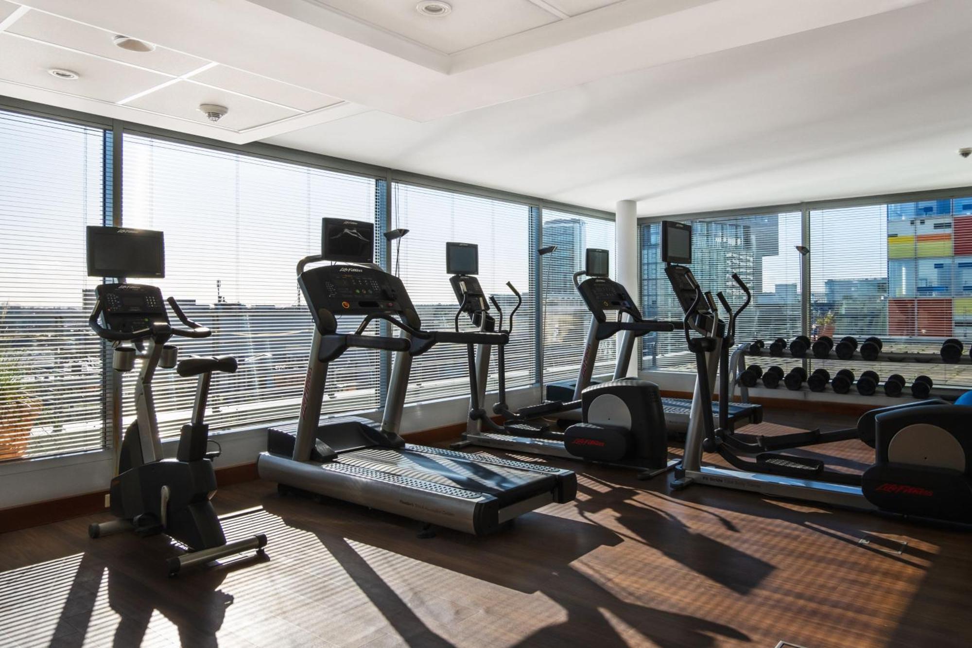 Courtyard By Marriott Hafen 4*
