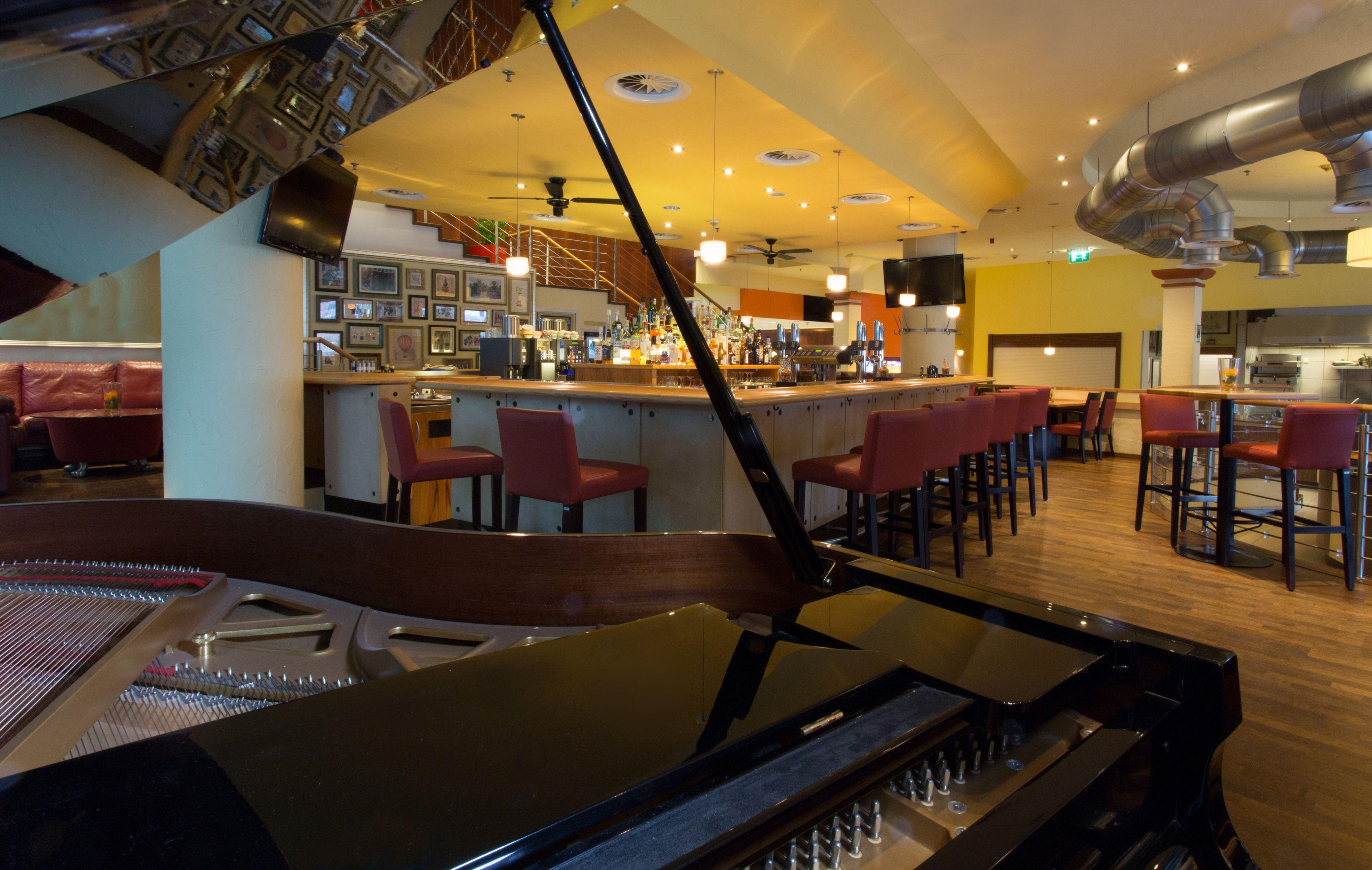 Courtyard By Marriott Hafen Hotel Düsseldorf