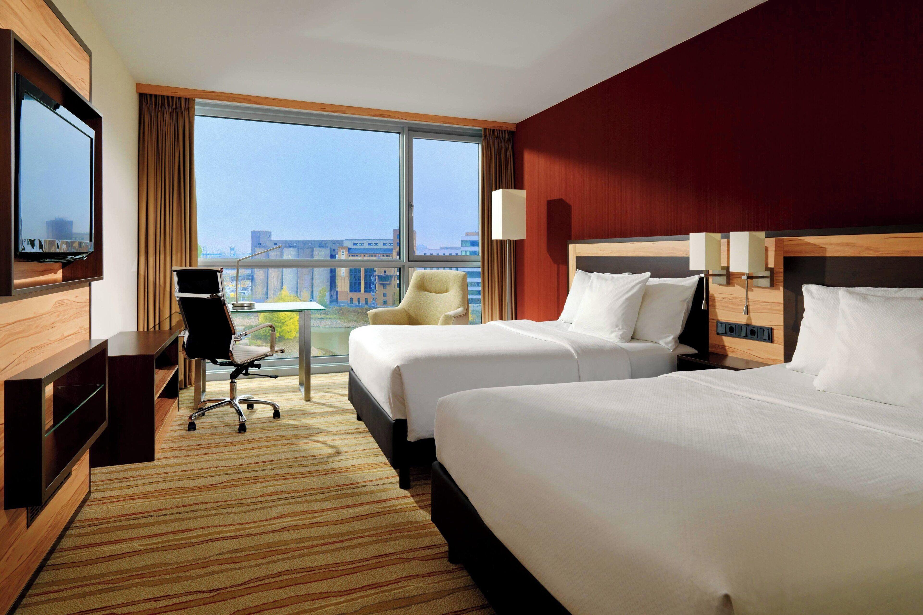 Courtyard By Marriott Hafen 4*
