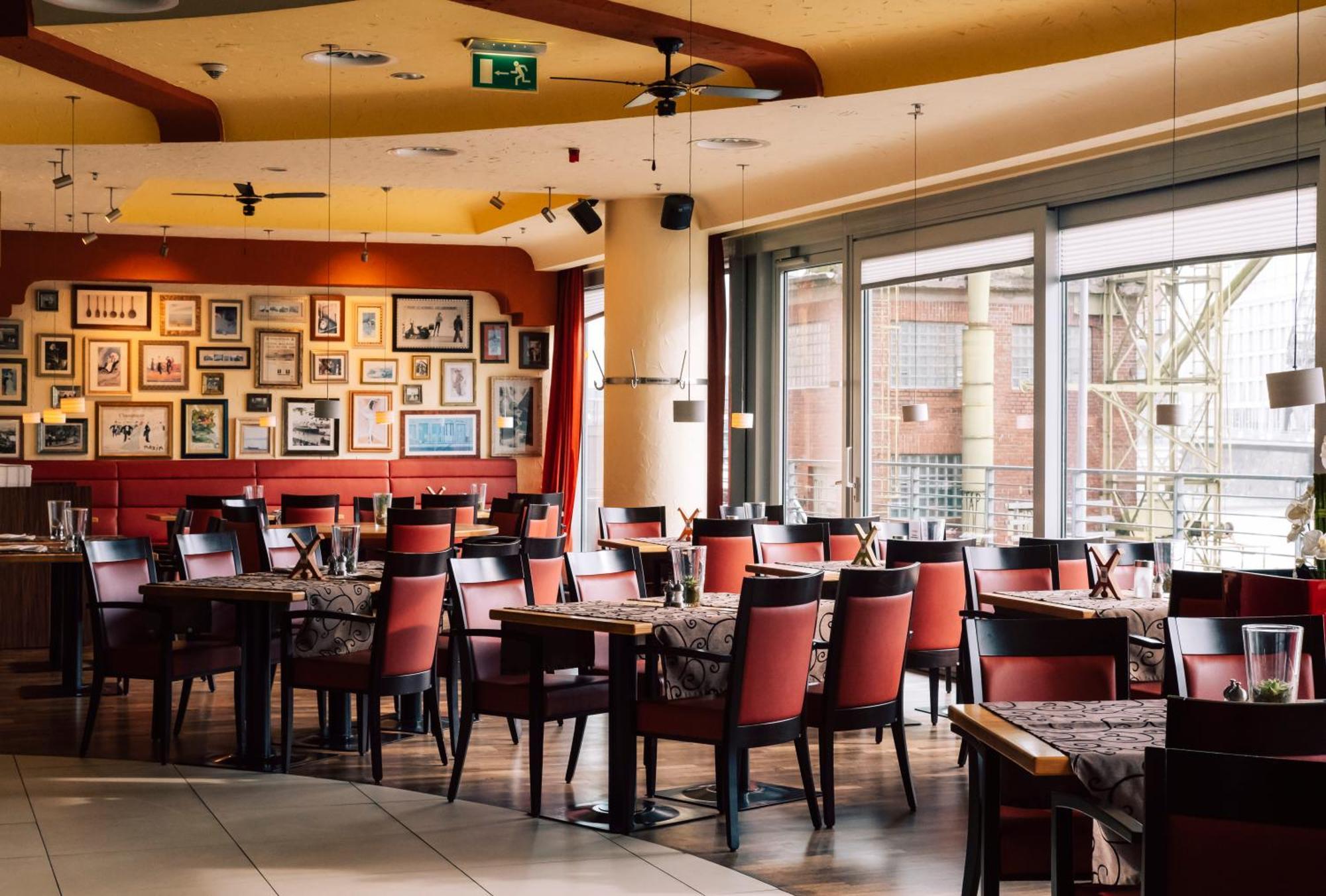 Hotel Courtyard By Marriott Hafen Düsseldorf