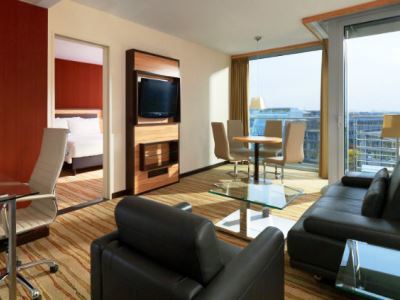 Courtyard By Marriott Hafen Düsseldorf